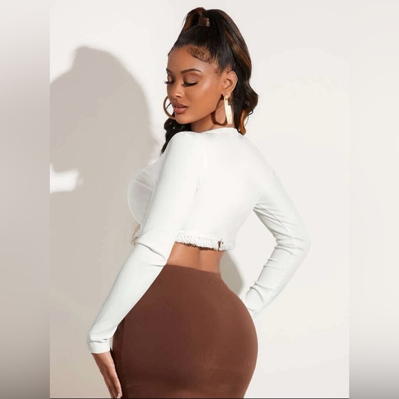 Fringe Trim Cropped T-Shirt - Picture 3 of 7